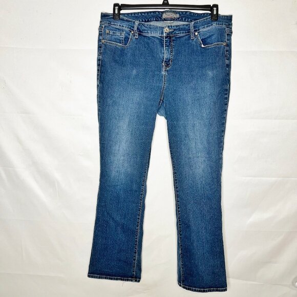 Torrid Woman’s Jeans 22T Boot Cut Vintage Stretch Medium Wash Denim Pants - Picture 1 of 12